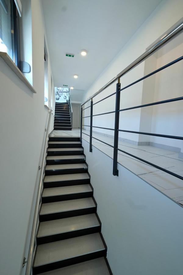 Marien Haus Hotel คาร์โลวัตส์ ภายนอก รูปภาพ